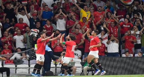 الحكم أفسد العرس الكروي.. ماذا قالت صحف الجزائر عن التعادل مع منتخب مصر؟